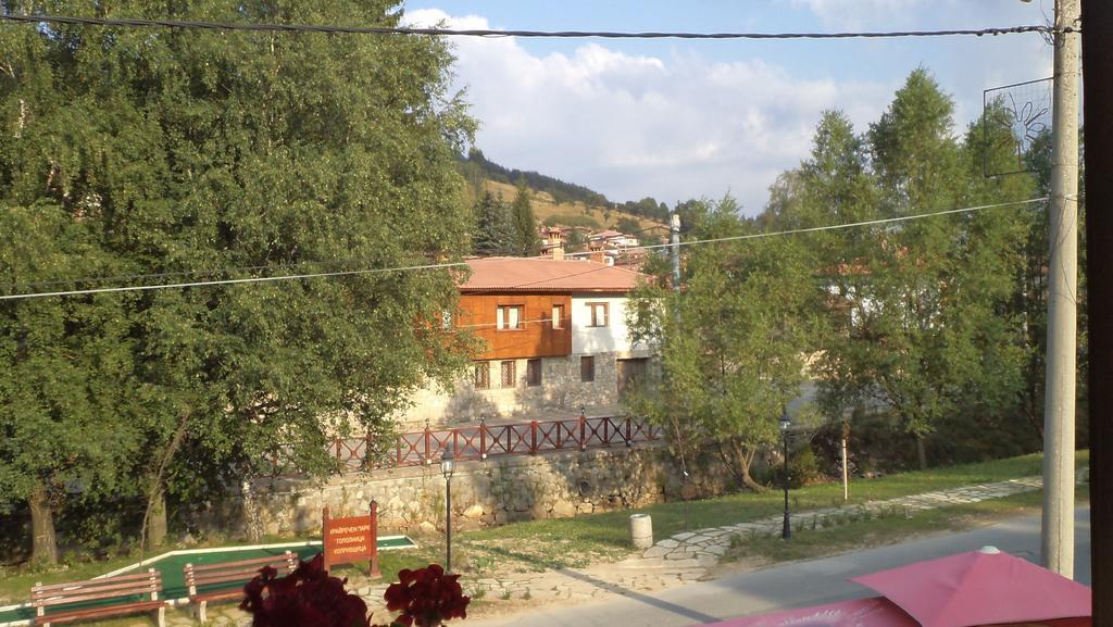 Chuchura Family Hotel Koprivshtitsa Exterior foto